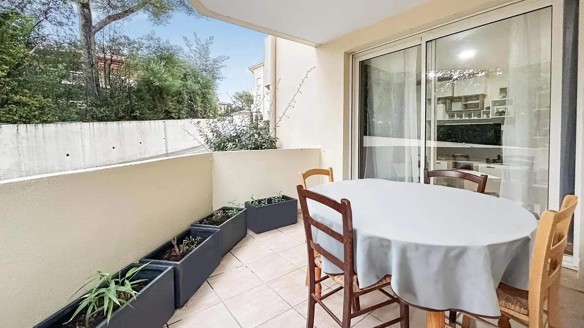 Balcon, Parking, Piscine Et Clim' A 2 Pas Du Port Santa Lucia Appartement Saint-Raphaël Frankrijk